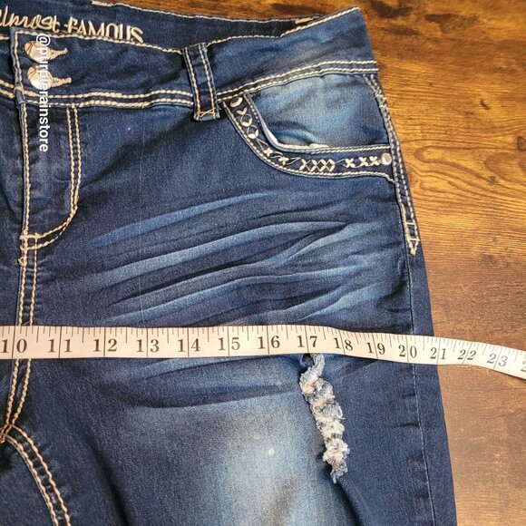 Almost Famous Cuffed Capri Jeans 20 High Rise Thick Stitch Medium Dark Wash - Picture 8 of 12